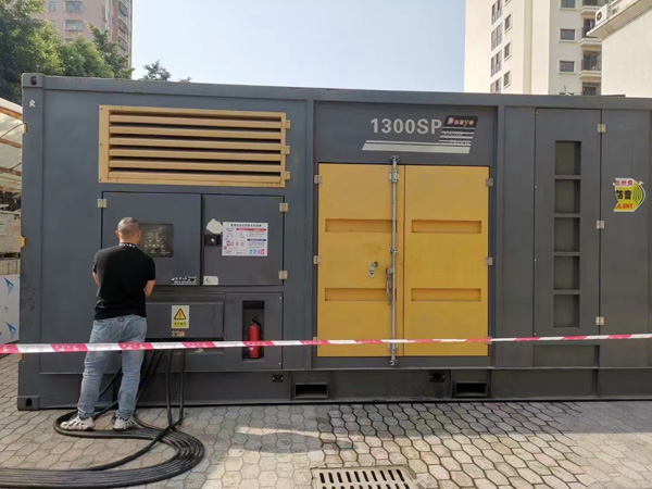 龙华500KW发电机组冬季应该配多大的启动电瓶？